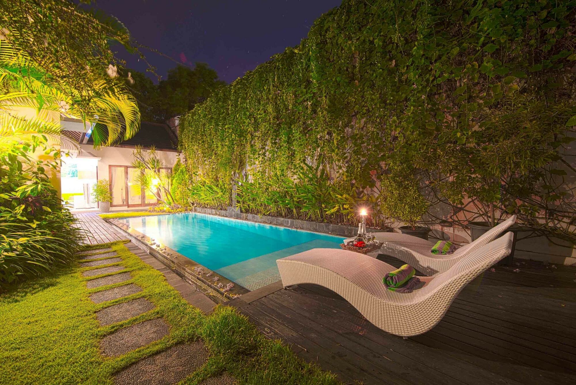 Villa Enjoy - Seminyak Center 外观 照片
